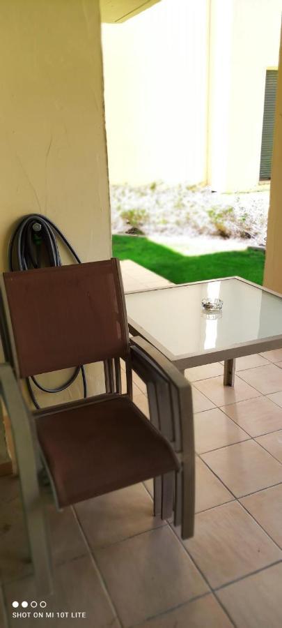 Bevs Ground Floor Roda Golf Apartment! Сан-Хавьер Номер фото